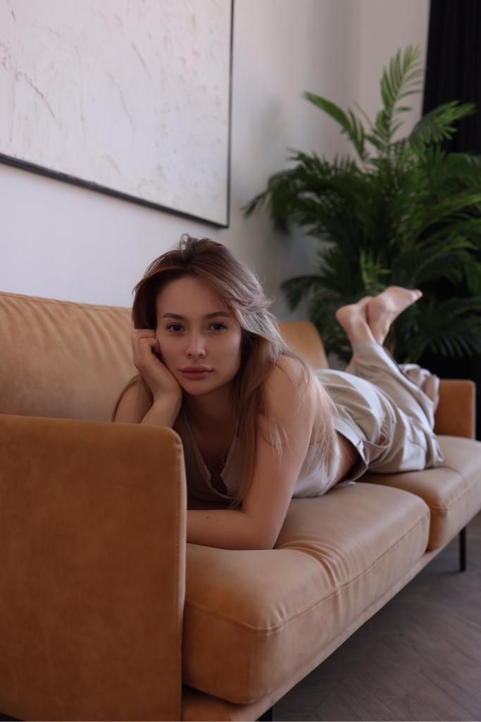 large 5dd4f0311d99b9f69791950a26104c82